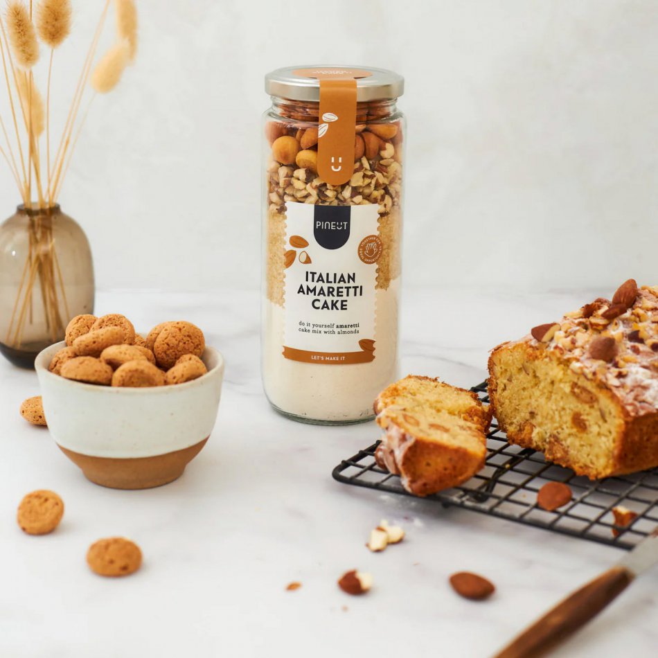 Pineut Cake jar Italian Amaretti Cake