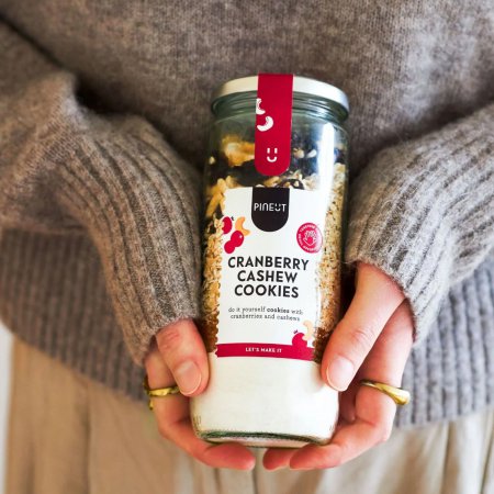 Pineut Cookies jar Cranberry Cashew Cookies